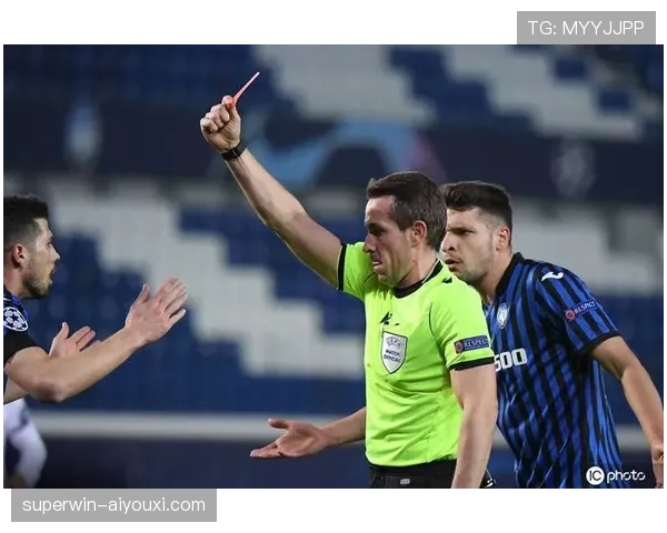 直接红牌判罚标准拆解：哪些犯规必遭严惩不留情