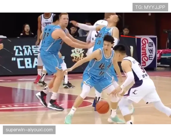 篮下非法挡拆有什么严重后果？新赛季裁判重点抓这些动作